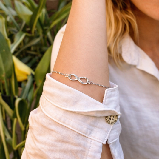 Pulsera Infiné® — Plata 925 ·Para la persona que el universo puso en tu camino.